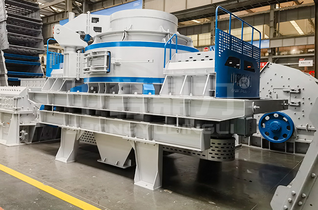 立軸式破碎機工作原理