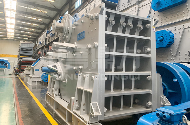 �������C