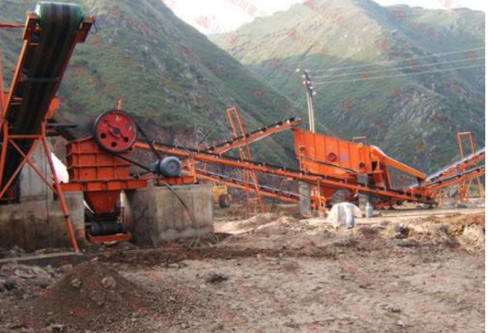 顎式破碎機在砂石生產線上的作用