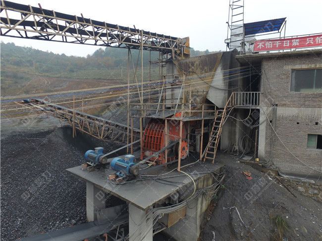 破碎石子生產(chǎn)線/破碎石子設(shè)備/石子破碎生產(chǎn)線價格