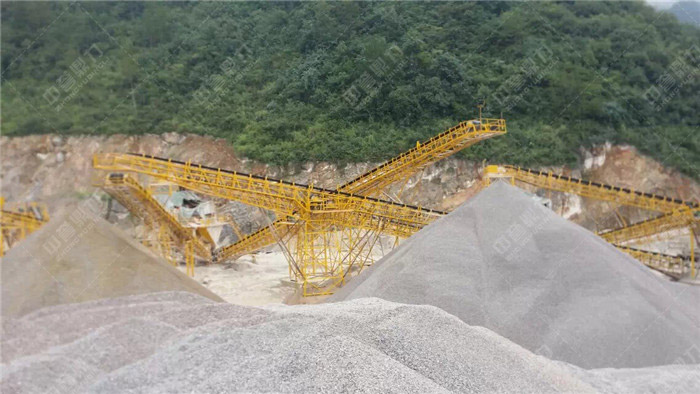 碎石設備生產線流程_時產200噸碎石生產線多少錢?