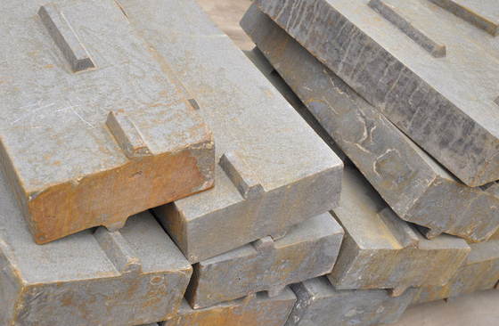 反擊式破碎機板錘容易出現的兩個問題?