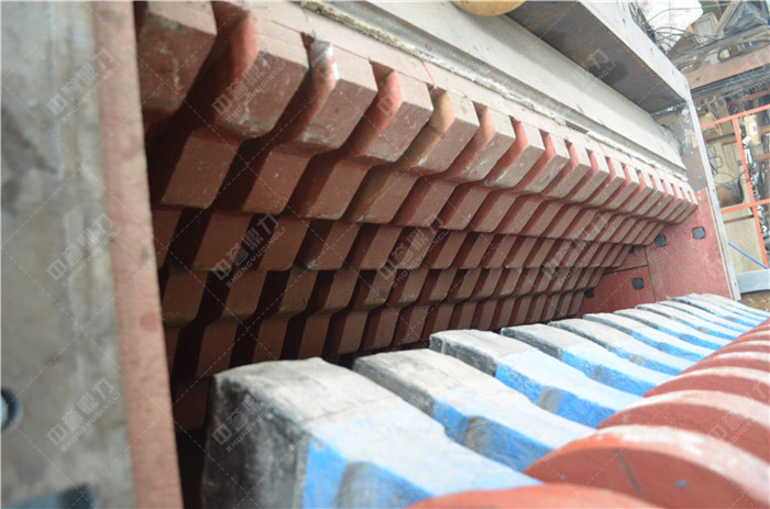 �S���O��ĸ��M���҂����Դ���ʯ���Nʽ����C�������ϝ�ȵĽ��֡�