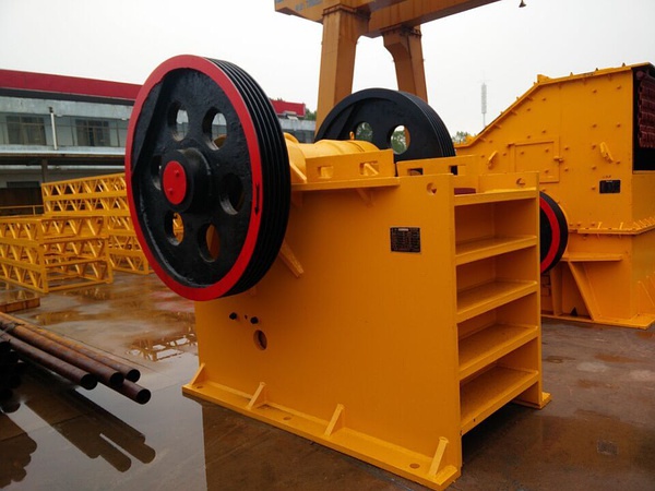 石英顎式破碎機多少錢?
